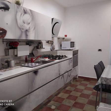 Appartamento Via Filippini Reggio di Calabria Dış mekan fotoğraf